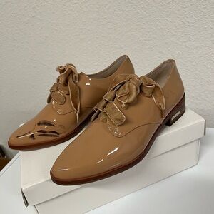 New damaged Louise et Cie shoes heels velvet laces lacquer size 7